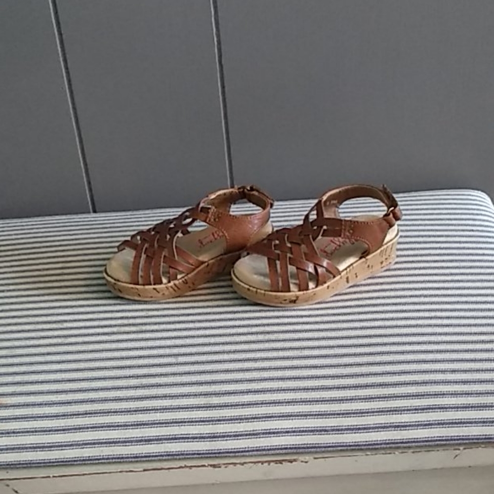 Toddler girl sandles 5.5T